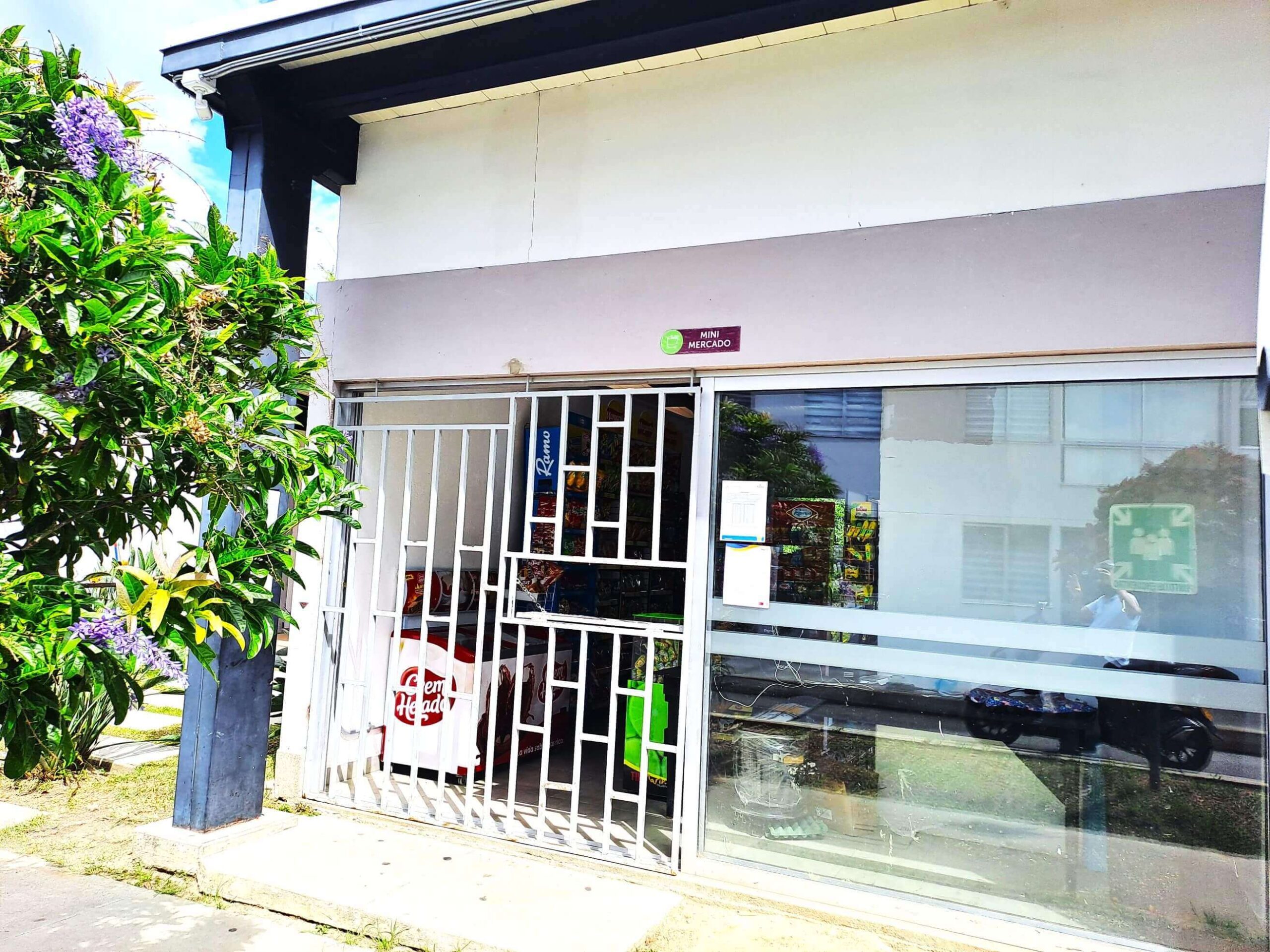 8a-Mini-Market